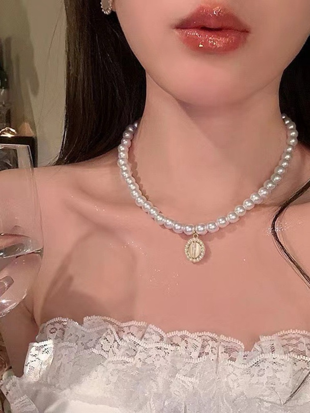 Pearl Choker Necklace with Gold Medallion
